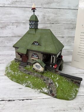 Department 56 Seasons Bay – Stillwaters Boat House - #56-53414 - 1999 village